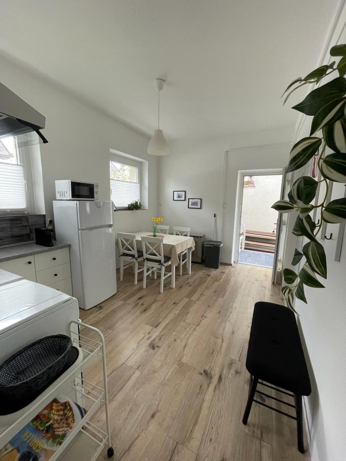 Attila Vendeghaz Apartmán